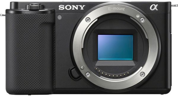 Бездзеркальний фотоапарат Sony ZV-E10 body Black (ILCZVE10B.CEC)