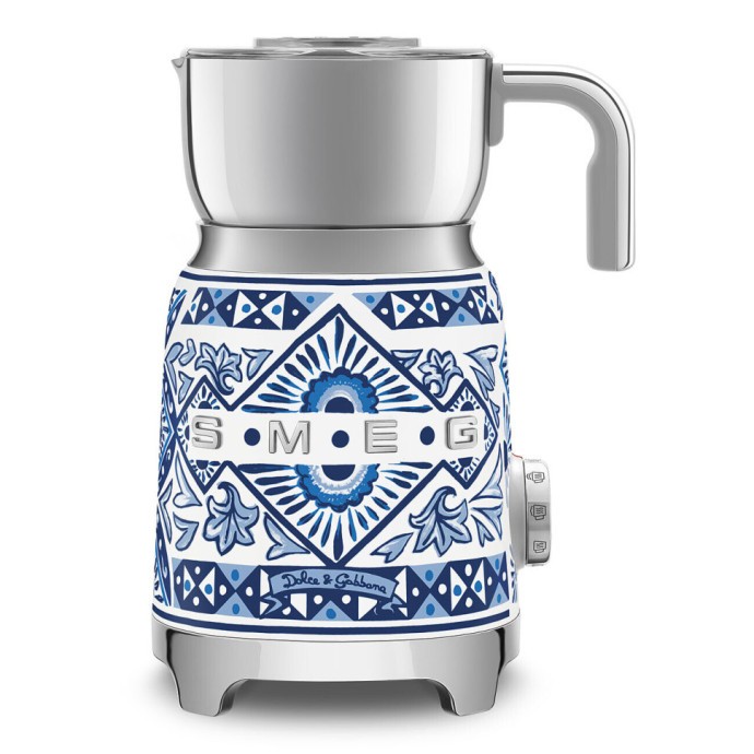 Спінювач молока Smeg MFF01DGBEU