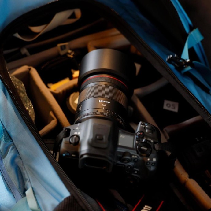 Стандартний об'єктив Canon RF 50mm F1.4L VCM (6908C002)
