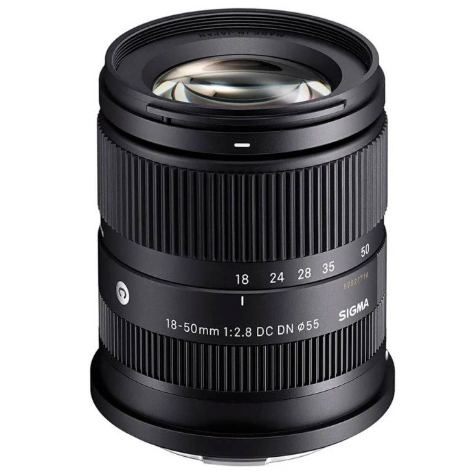 Універсальний об'єктив Sigma AF 18-50mm f/2,8 DC DN C (Sony-E)